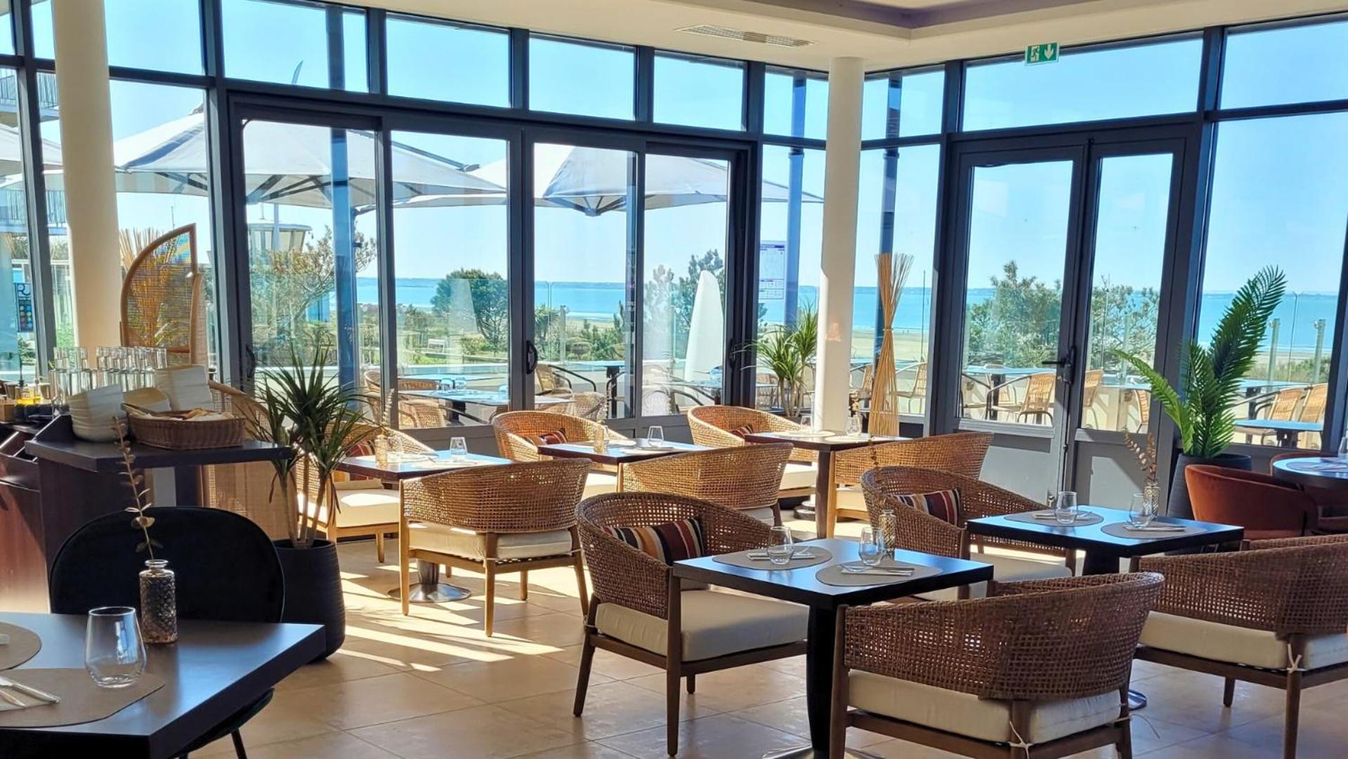 Hotel Spa Du Beryl St Brevin L'Ocean แซ็ง-เบรแว็ง-เล-แป็ง ภายนอก รูปภาพ
